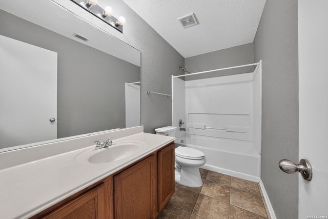 3826 Otono, San Antonio, TX 78223
