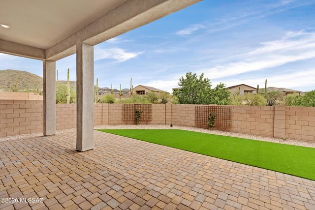 14768 N Blue Juniper Lane, Marana, AZ 85658