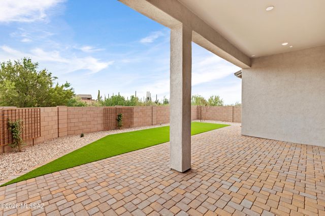 14768 N Blue Juniper Lane, Marana, AZ 85658