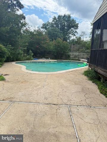9258 BAYBERRY AVE, Manassas, VA 20110