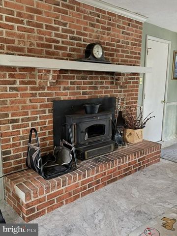 9258 BAYBERRY AVE, Manassas, VA 20110