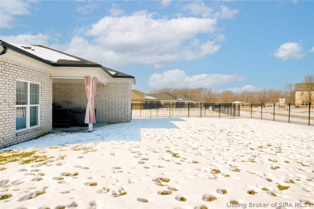 5100 Abington Way, Charlestown, IN 47111