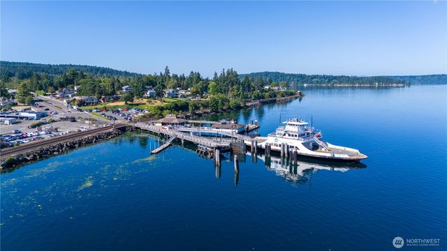 1810 Rainier Street, Steilacoom, WA 98388