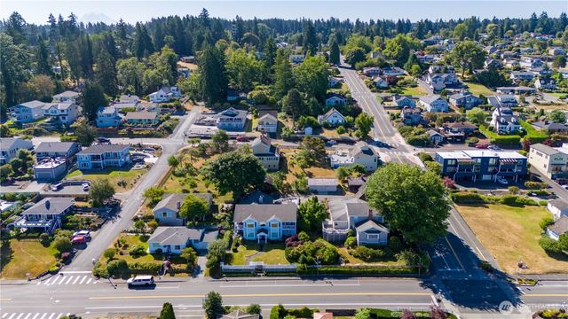 1810 Rainier Street, Steilacoom, WA 98388