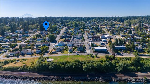 1810 Rainier Street, Steilacoom, WA 98388