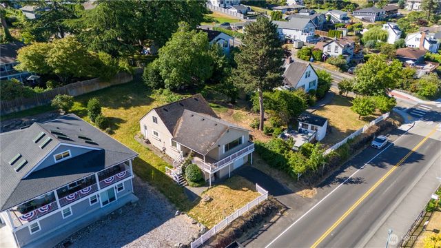 1810 Rainier Street, Steilacoom, WA 98388