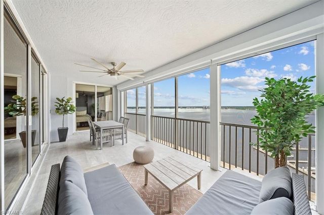 2104 W First ST # 1402, Fort Myers, FL 33901