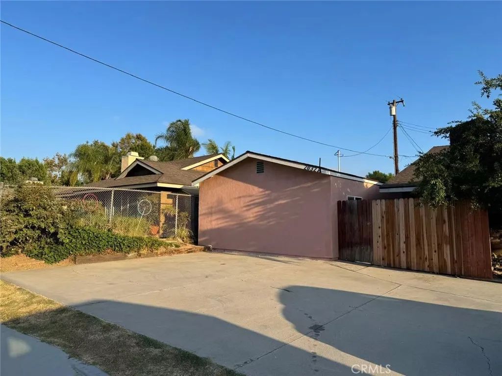2032 Victoria Drive, Fullerton, CA 92831