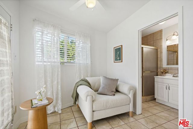 924 E Glenoaks Boulevard, Glendale, CA 91207