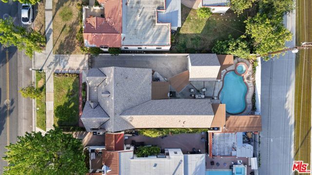 924 E Glenoaks Boulevard, Glendale, CA 91207