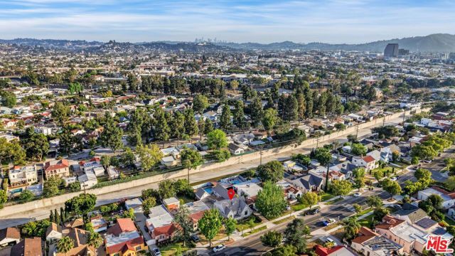 924 E Glenoaks Boulevard, Glendale, CA 91207
