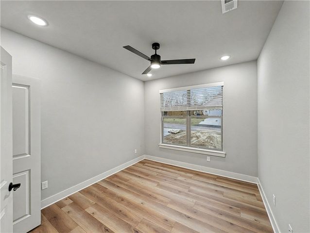 17 Orkney Drive, Bella Vista, AR 72715