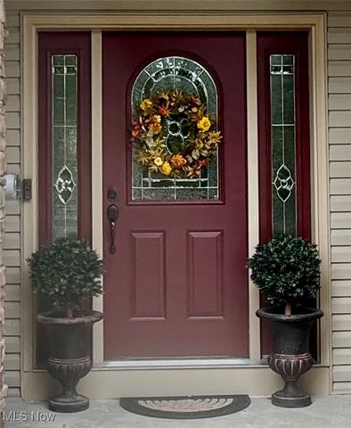 318 Lakewick Lane, Willowick, OH 44095