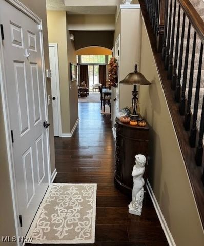 318 Lakewick Lane, Willowick, OH 44095