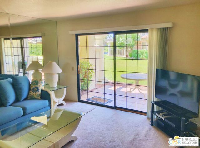 2701 E Mesquite Ave Unit EE165 Avenue EE165, Palm Springs, CA 92264