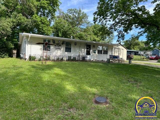 1328 E 16th ST, Lawrence, KS 66044