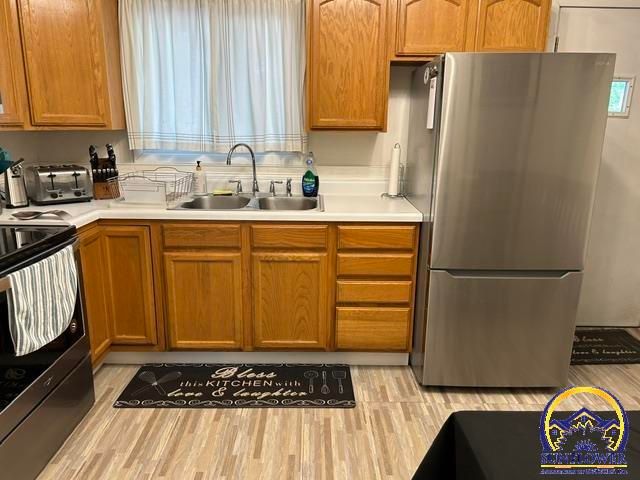 1328 E 16th ST, Lawrence, KS 66044