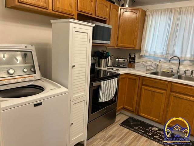 1328 E 16th ST, Lawrence, KS 66044