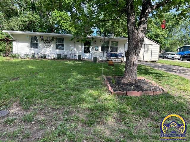 1328 E 16th ST, Lawrence, KS 66044