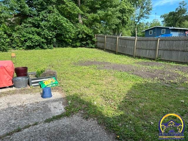 1328 E 16th ST, Lawrence, KS 66044