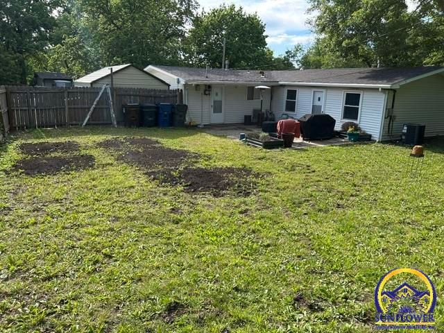 1328 E 16th ST, Lawrence, KS 66044