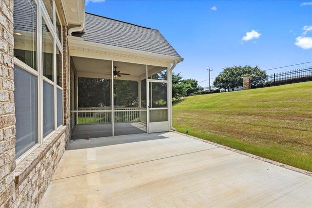 18 Double Crest Drive, Taylors, SC 29687