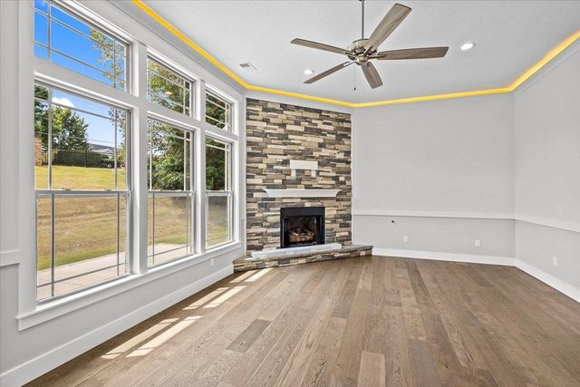 18 Double Crest Drive, Taylors, SC 29687