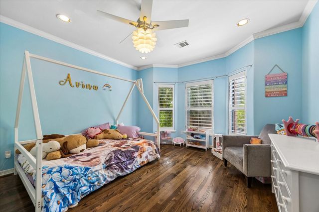938 Columbia Street, Houston, TX 77008