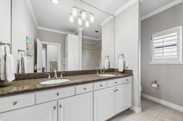 938 Columbia Street, Houston, TX 77008
