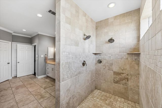 938 Columbia Street, Houston, TX 77008