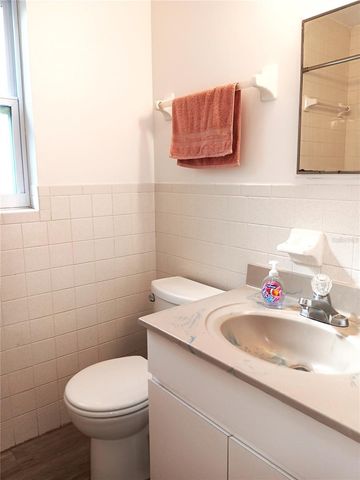 4942 OXFORD AVENUE N, St Petersburg, FL 33710