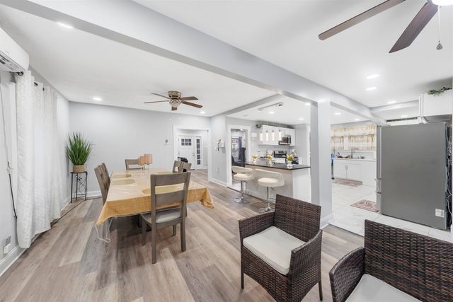 61-63 KEER AVE, Newark, NJ 07112