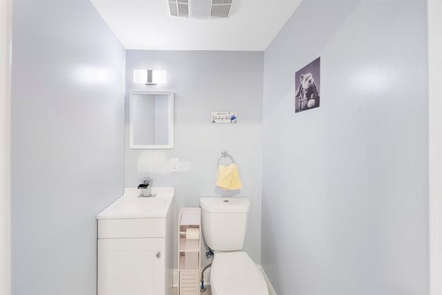 61-63 KEER AVE, Newark, NJ 07112