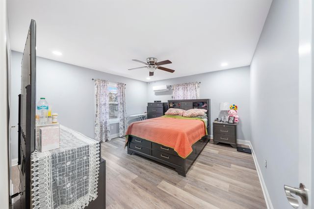 61-63 KEER AVE, Newark, NJ 07112