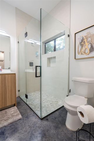 709 Memorial Heights Drive, Houston, TX 77007