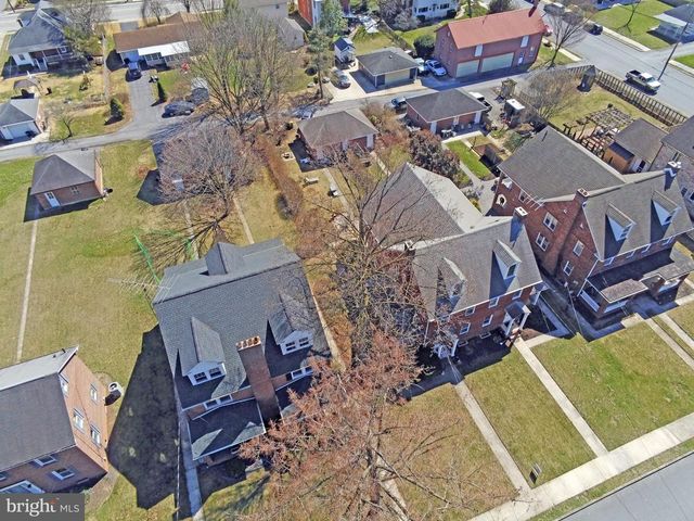 1428 ALEXANDER AVE, Chambersburg, PA 17201