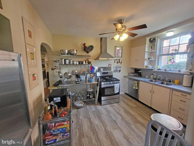 1428 ALEXANDER AVE, Chambersburg, PA 17201