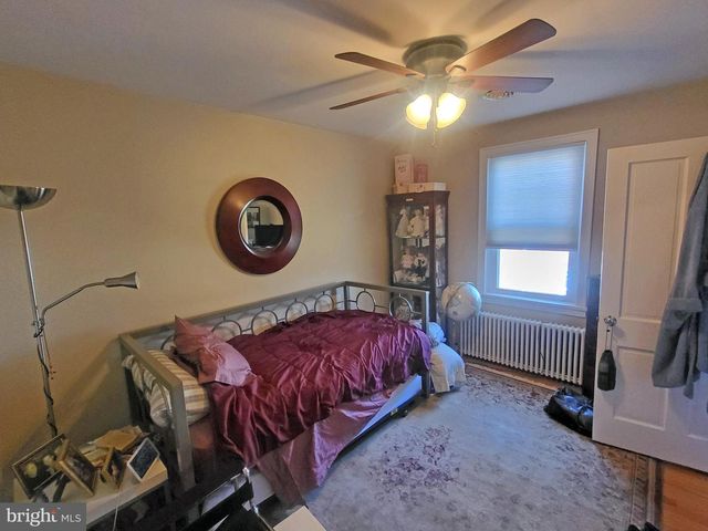 1428 ALEXANDER AVE, Chambersburg, PA 17201