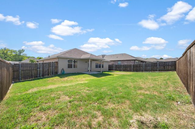2409 Pacific Avenue, Anna, TX 75409