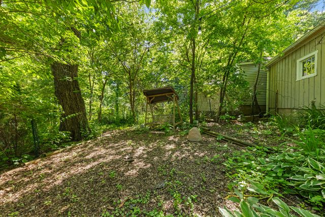 21W363 Walnut Road, Glen Ellyn, IL 60137