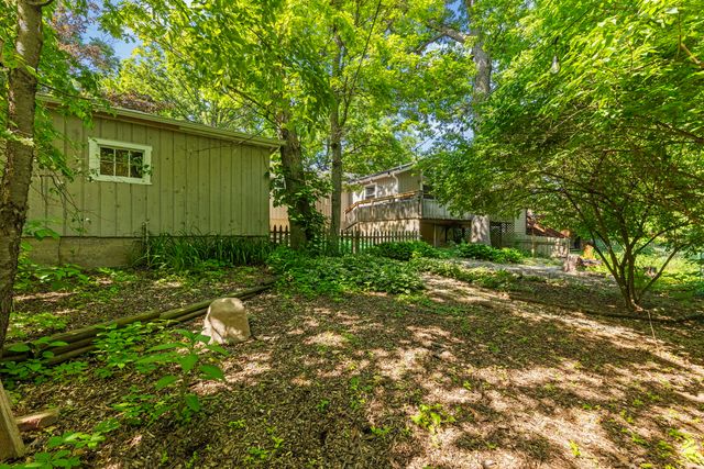 21W363 Walnut Road, Glen Ellyn, IL 60137