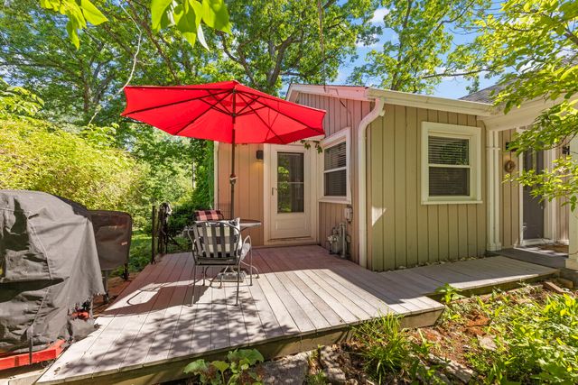 21W363 Walnut Road, Glen Ellyn, IL 60137