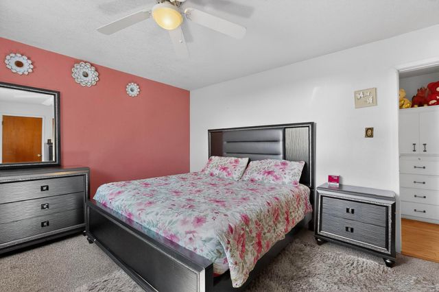 123 Charleston Street SE, Albuquerque, NM 87108