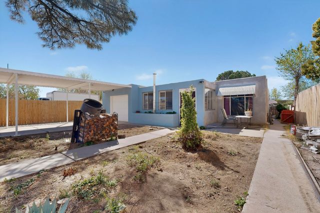 123 Charleston Street SE, Albuquerque, NM 87108