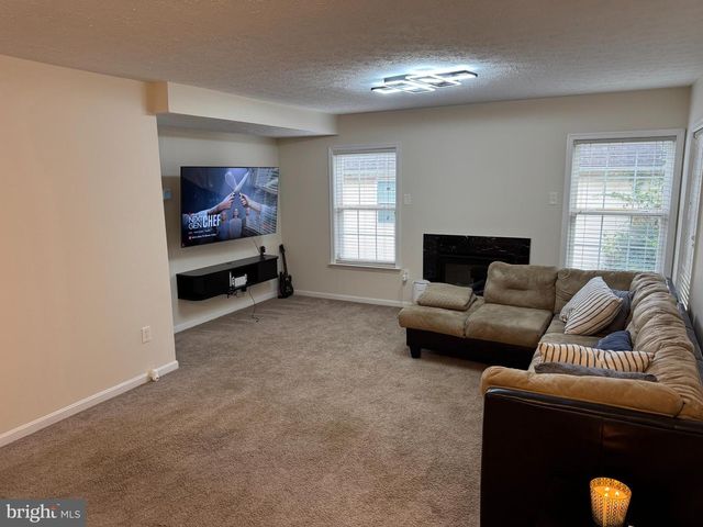 10912 MARYLAND WOODS CT, Waldorf, MD 20602