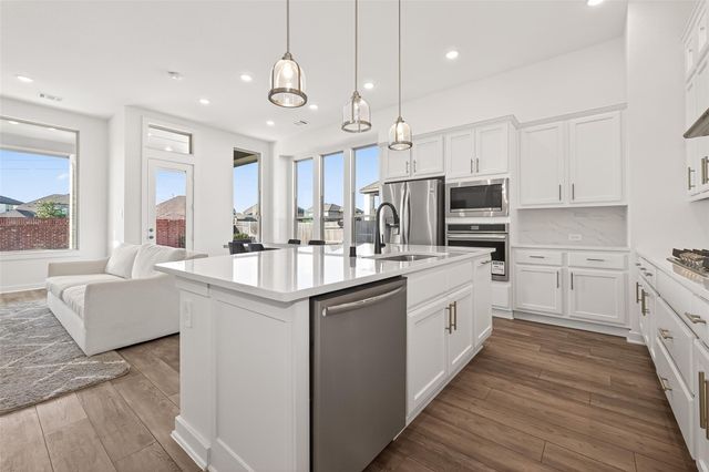 23818 Sweeny Valley Drive, Richmond, TX 77469