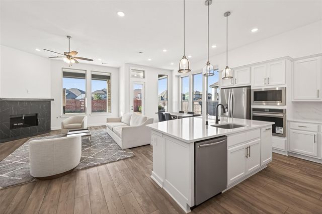 23818 Sweeny Valley Drive, Richmond, TX 77469