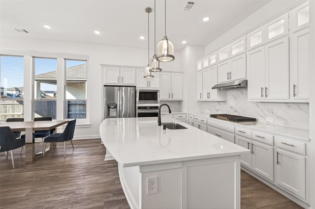 23818 Sweeny Valley Drive, Richmond, TX 77469