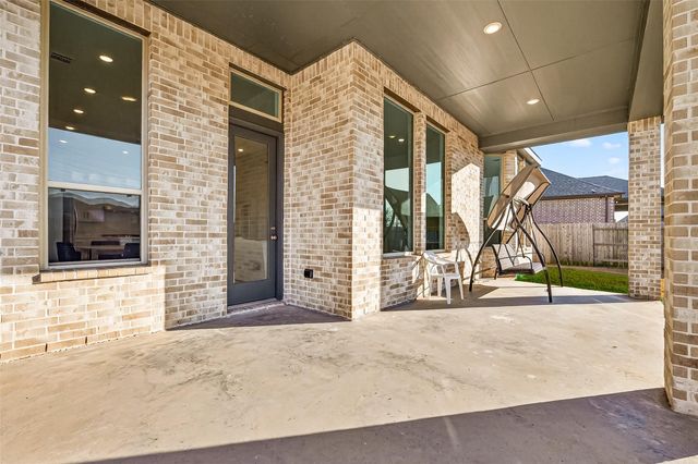 23818 Sweeny Valley Drive, Richmond, TX 77469