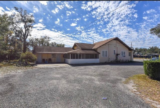 1757 N WOODLAND BOULEVARD, Deland, FL 32720